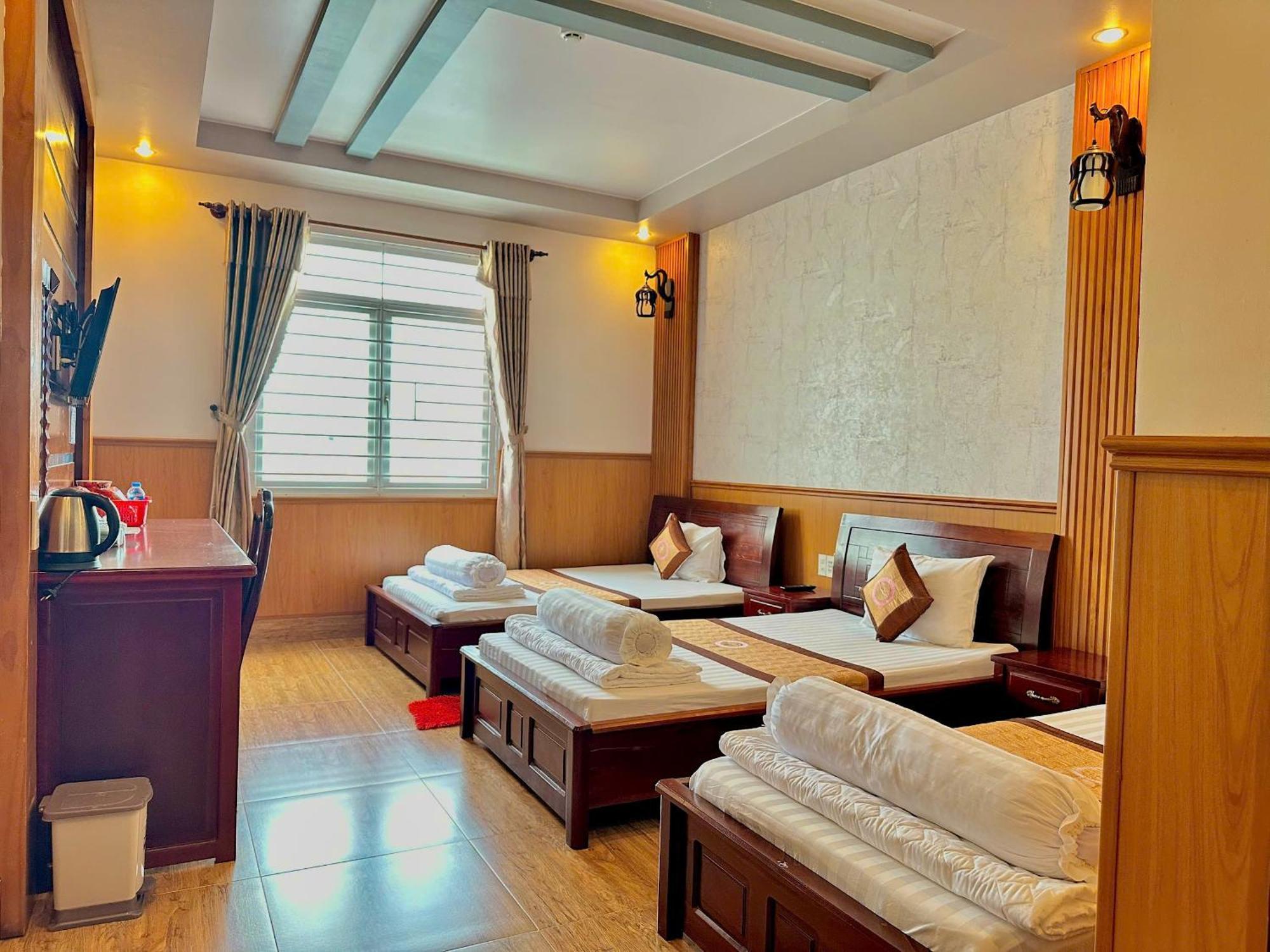 Phuc Hung 2 Hotel Ратьзя Екстер'єр фото